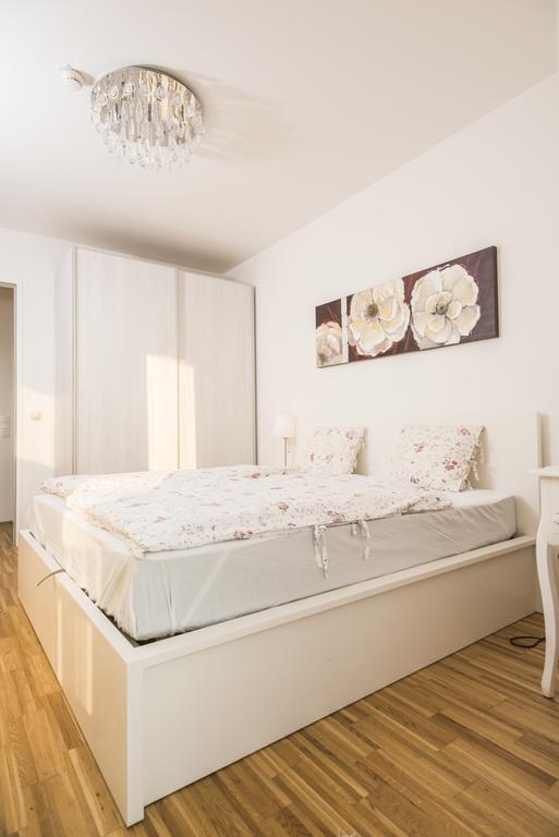 Sky View Apartment ウィーン エクステリア 写真