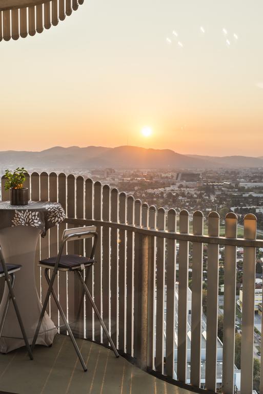 Sky View Apartment ウィーン エクステリア 写真